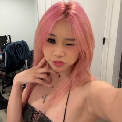 all4nyra's profile picture