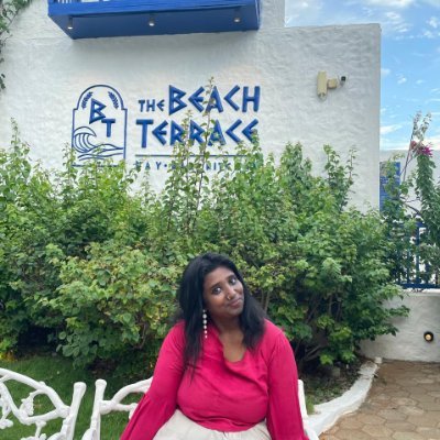 Zaara M. Silambarasan TR ❤️💛❤️'s profile picture