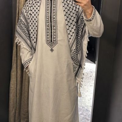 zز 🍒🇵🇸🏴🇪🇸's profile picture