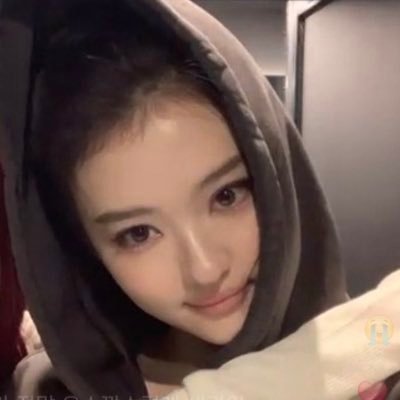 엘라스틴's profile picture