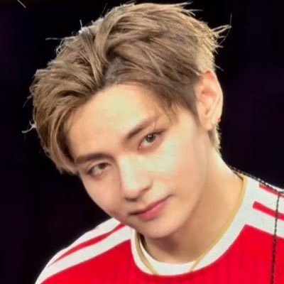 ★'s profile picture