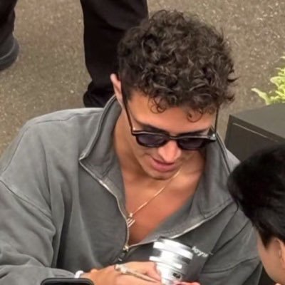 PINKYAKRIDGE's profile picture