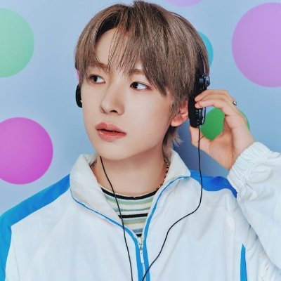 yushipictures's profile picture