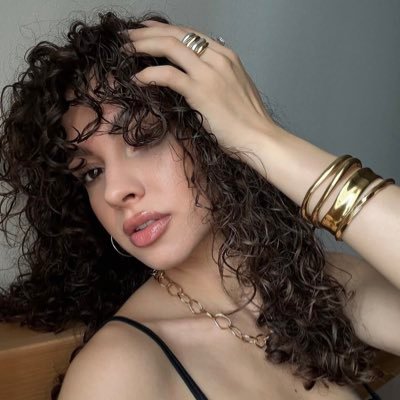 saturnezy's profile picture