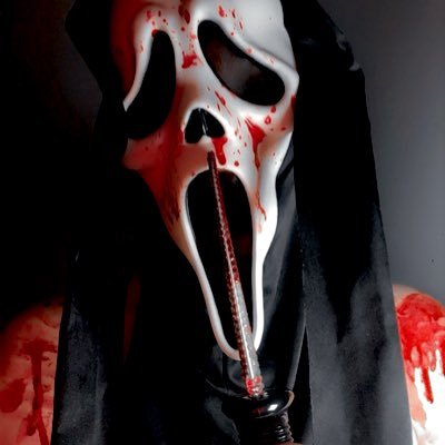 xxBrokenBarbiex's profile picture
