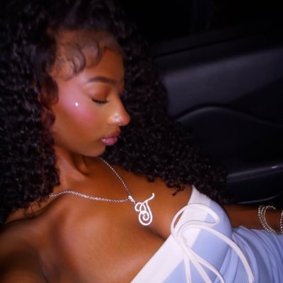 Bre🌸 | DUDC GOTTA GO's profile picture