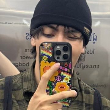 saturmixw's profile picture