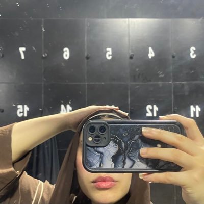 vera's profile picture