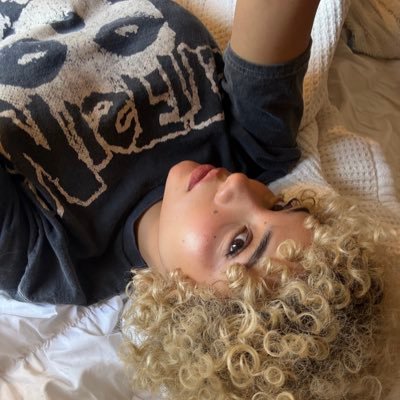 -_-#'s profile picture