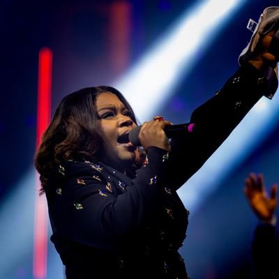 Sunmisola Agbebi Okeleye's profile picture