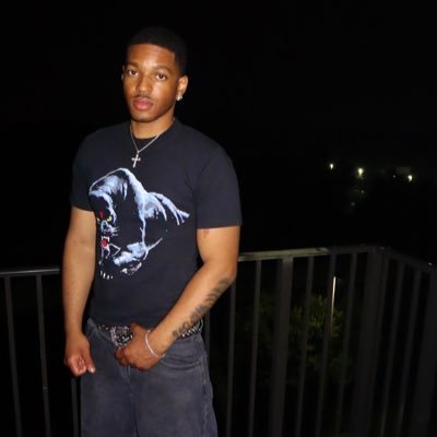 malik's profile picture