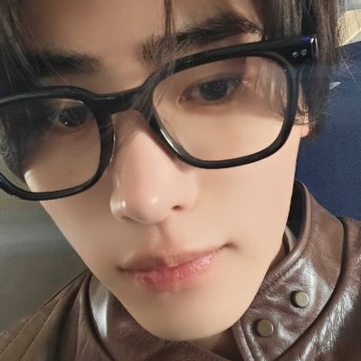 𝑦𝑢𝑡's profile picture