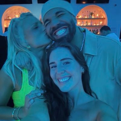 DrizzynotDrake's profile picture