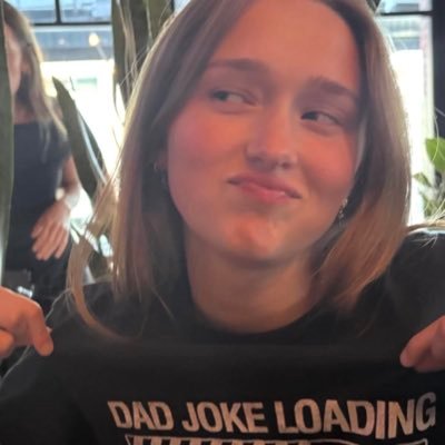 ★'s profile picture