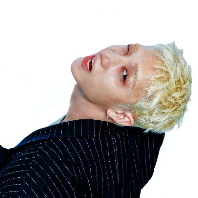 rine .ೃ࿔'s profile picture