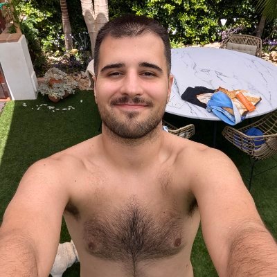 b.'s profile picture