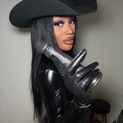dreamgoddess's profile picture