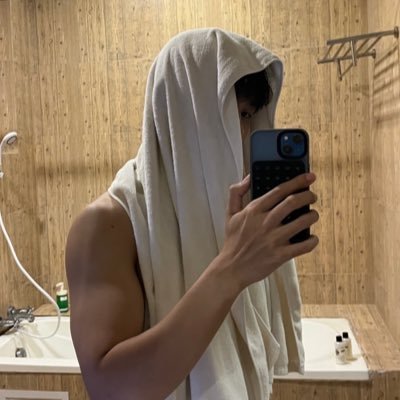 J's profile picture