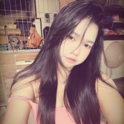 P's profile picture