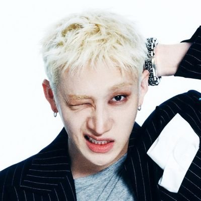 hwaya ∞🐺's profile picture