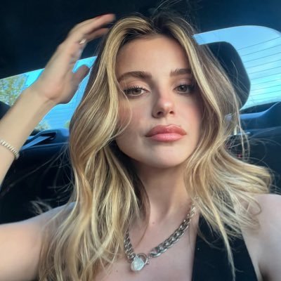 hermione's profile picture