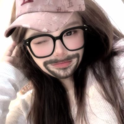 𐙚's profile picture
