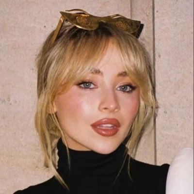 nana⁷'s profile picture