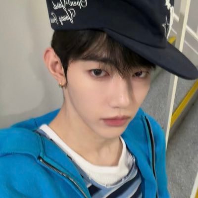 zghaosolo's profile picture