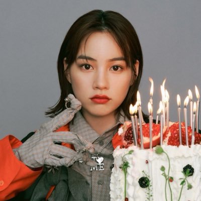 のん official's profile picture