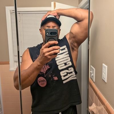 tajh256's profile picture