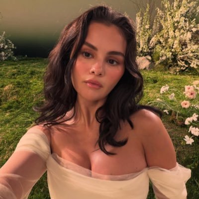 overinadream's profile picture