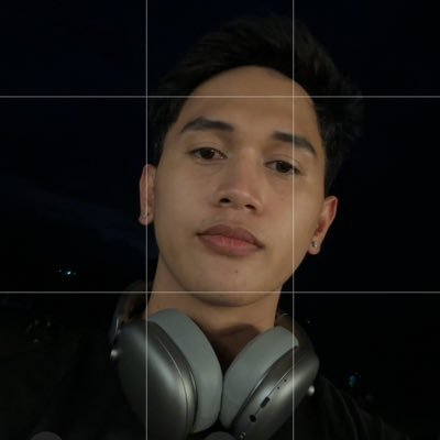 𝐦𝐲 𝐟𝐫𝐢𝐞𝐧𝐝𝐬 𝐜𝐚𝐥𝐥 𝐦𝐞 𝐞𝐚𝐫𝐥's profile picture