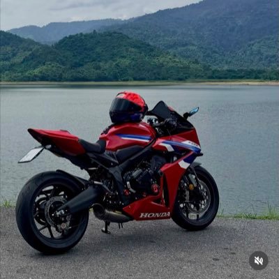 JR🤍🩵's profile picture