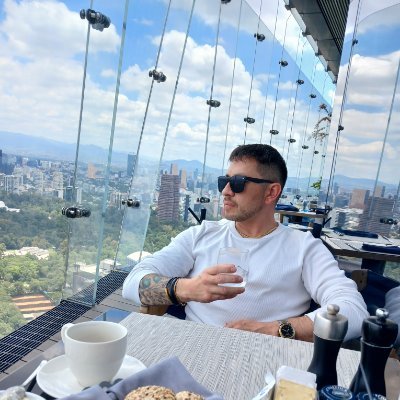Carlos092247333's profile picture
