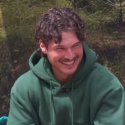 Larry - #TeamLyrome's profile picture
