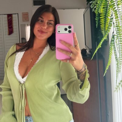 manda's profile picture