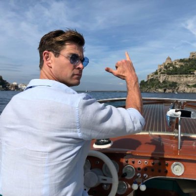 DolceVitaJules's profile picture