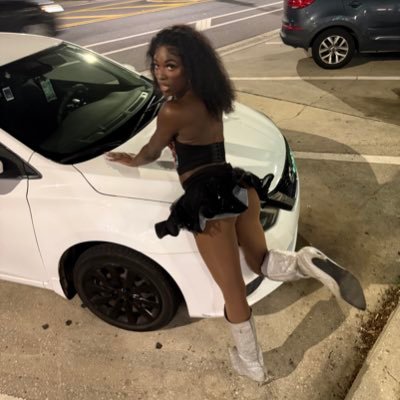 darkskinjuiccee's profile picture