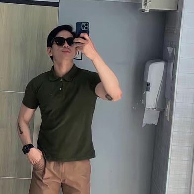 JS's profile picture