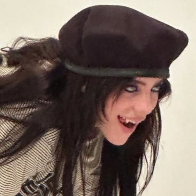 mørgan 🪐 osheaga's profile picture