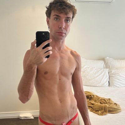 loui_boy_'s profile picture