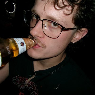 yoshicrossing's profile picture