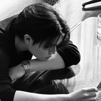 kwin lagi UAS (up au habis uas ya 🩷)'s profile picture
