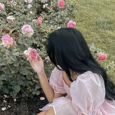 🧚🏻‍♀️'s profile picture