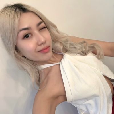 marian ♡'s profile picture