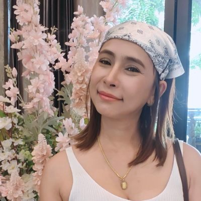 ชื่อ "ทิพย์" ชอบมอคค่า 7-11's profile picture