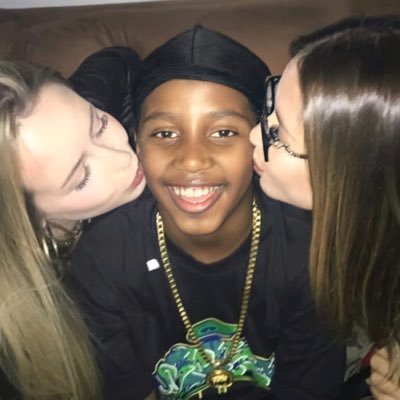 Wavez ✦'s profile picture