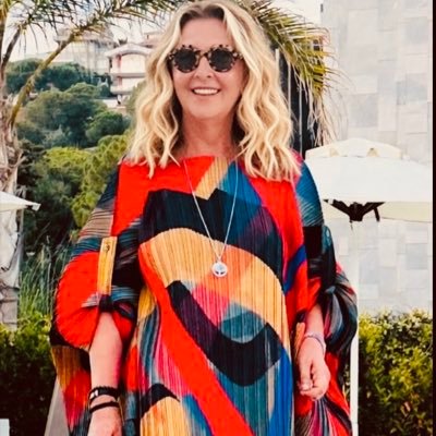 EFEKIZ Nermin Seçkin 𐰣𐰾𐰀𐰲𐰚𐰃𐰤's profile picture