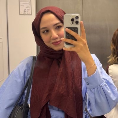 zeynep's profile picture