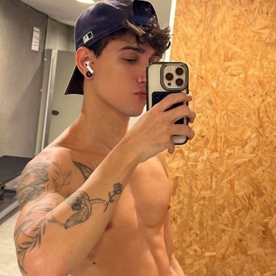 LE$$A🇧🇷's profile picture